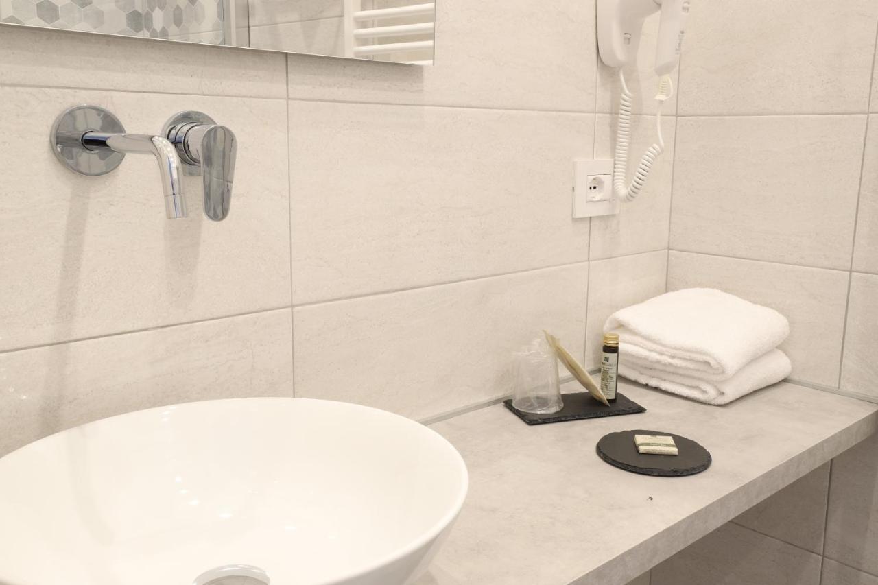מילאנו Cadorna Luxury Hotel מראה חיצוני תמונה
